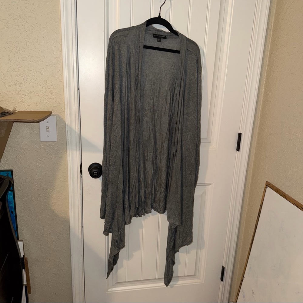 Lane Bryant 22/24 lightweight waterfall gray cardigan